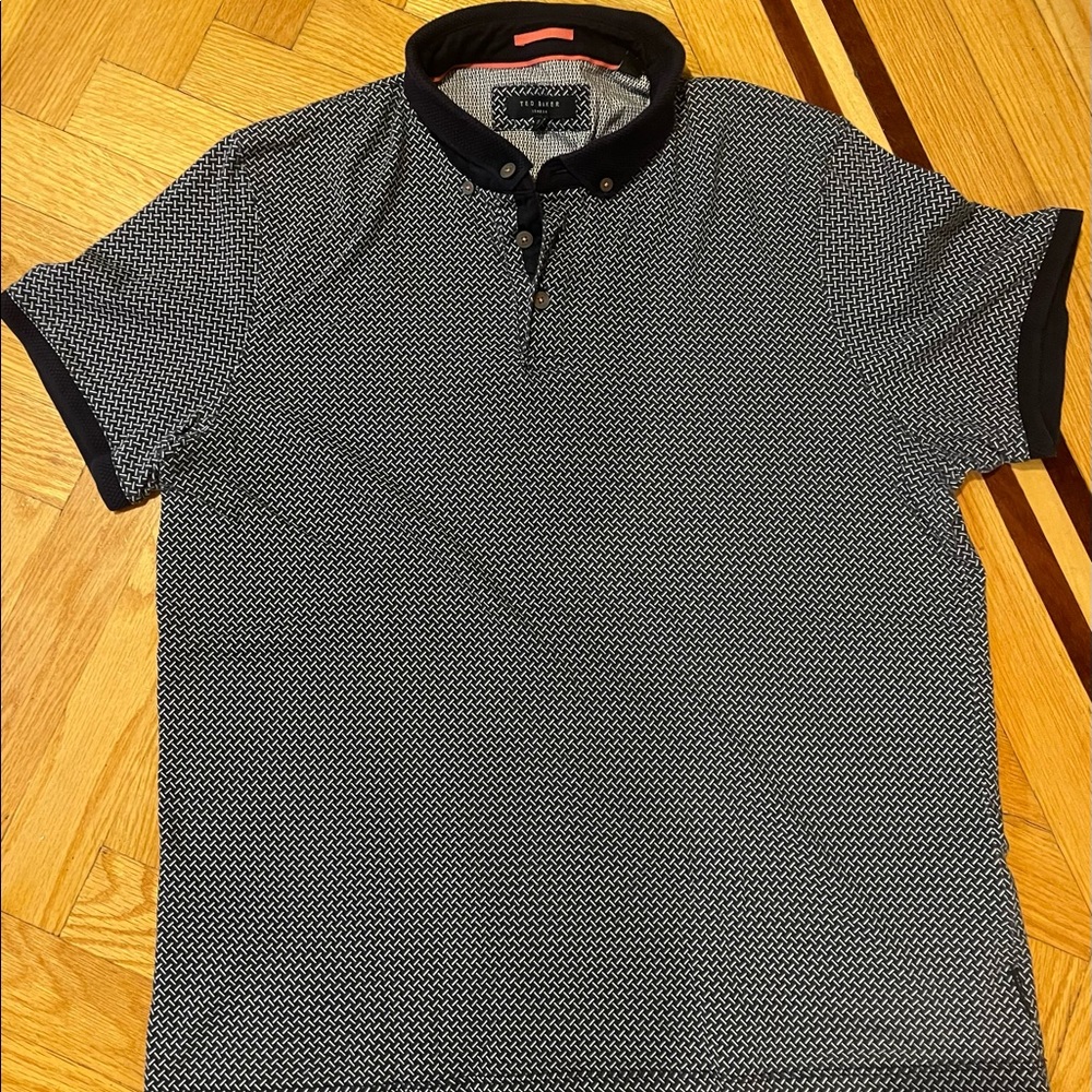 Ted baker polo shirt size 5 (medium)